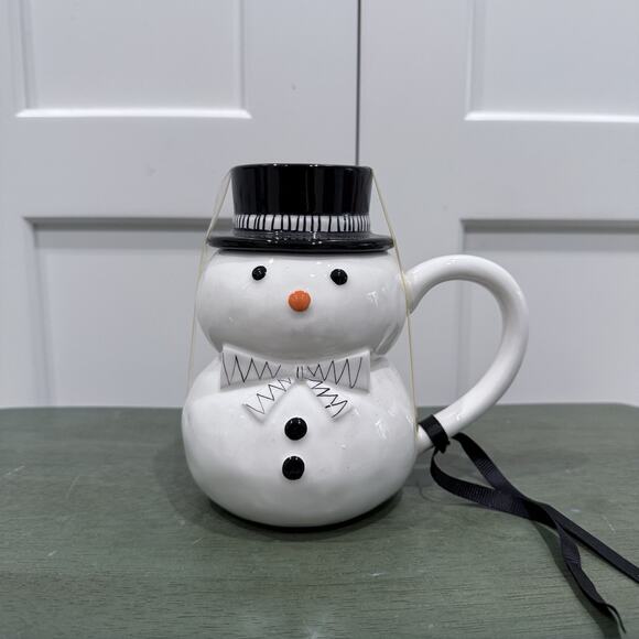 NEW POTTER'S STUDIO SNOWMAN WITH TOPPER CERAMIC MUG! - 5013 - Picture 1 of 3